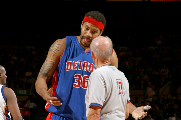 关于纪录挑战:球员追逐个人和联盟纪录的信息 关于纪录挑战:球员追逐个人和联盟纪录的信息